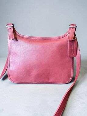 Coach Vintage #9142 Small Hippie Crossbody